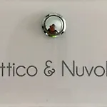 Attico&nuvole Apartment