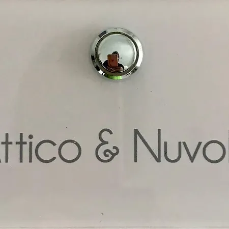 Attico&nuvole Apartamento