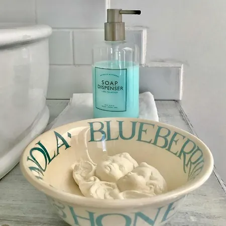 Attico&nuvole アパート